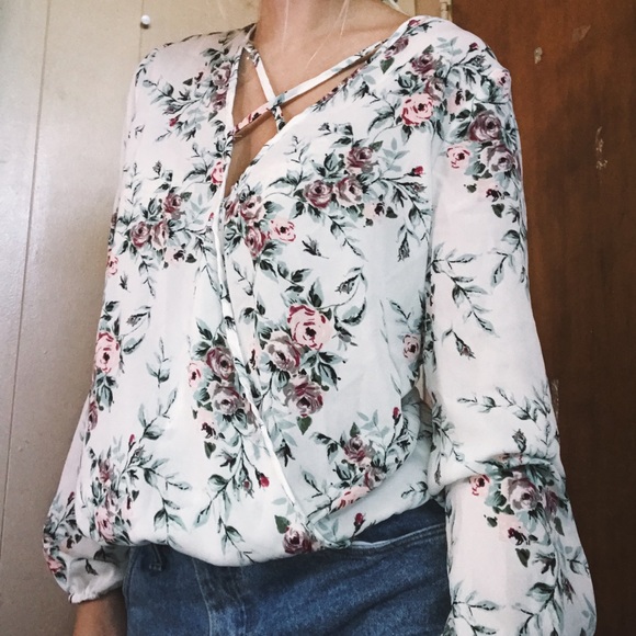 Charlotte Russe Tops - CR • floral wrap top